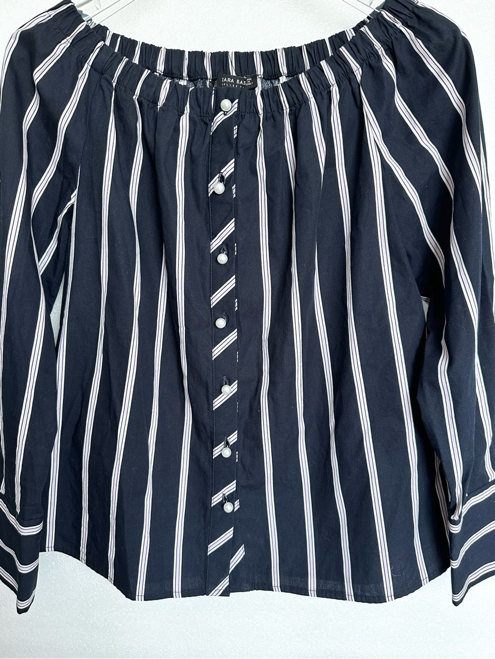 NWOT Zara Black and White Striped Off-Shoulder Button Front Blouse